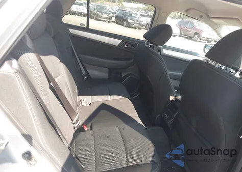 2019 Subaru Outback 2.5I Premium z USA, uszkodzony, nr VIN 4S4BSAFCXK3382304